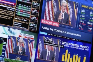 Christopher Waller, gouverneur de la Réserve fédérale (Fed), pense que le risque inflationniste est surévalué et plaide pour une baisse de taux rapide, arguant que le marché du travail est sur une mauvaise pente. (archives) KEYSTONE/AP/SETH WENIG